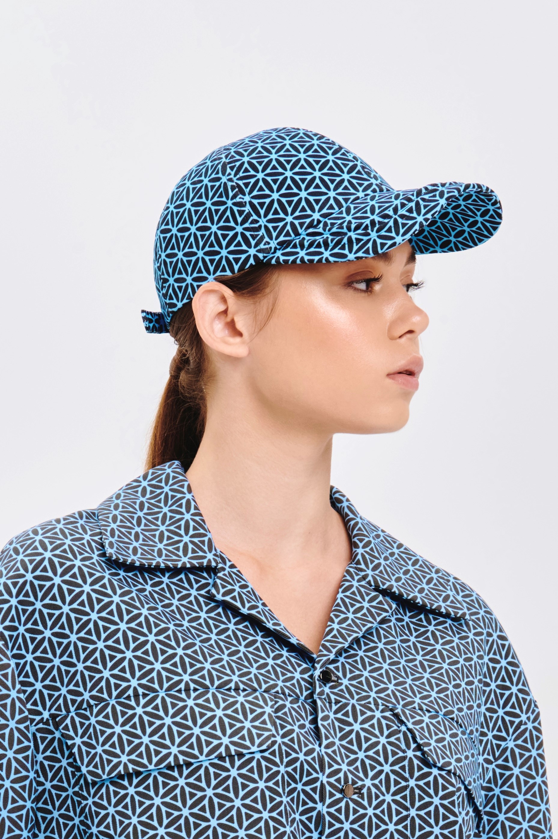 Baseball cap "Ukrainian Mantra" by Roman Minin